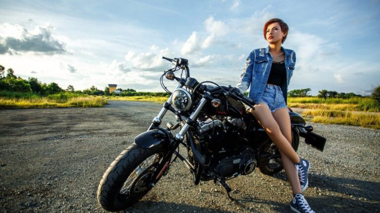 Comment charger sa batterie de moto ?
